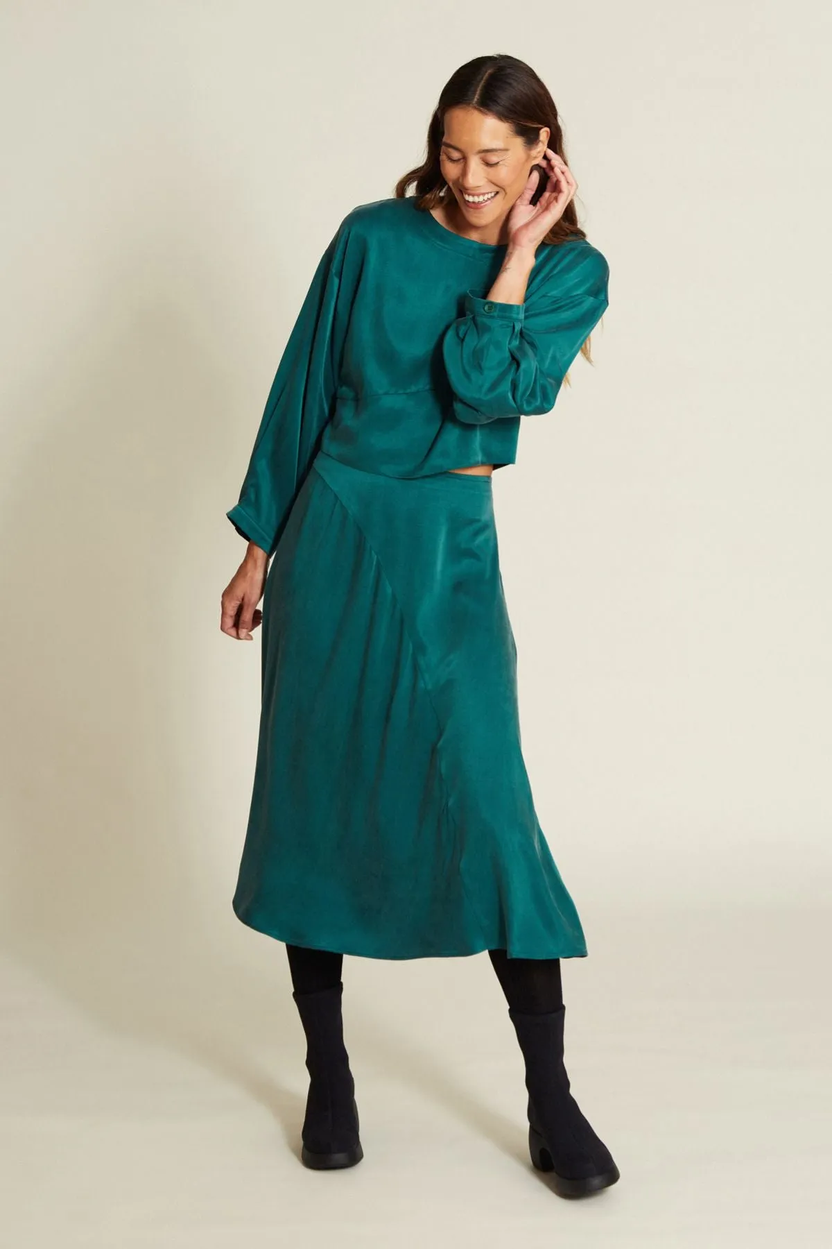 Alsani Dark Green Blouse Suite13