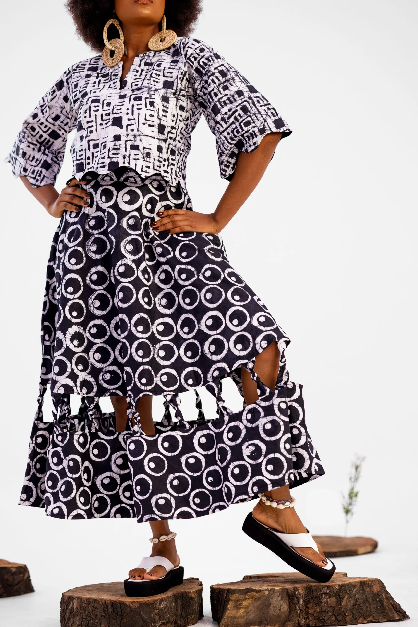 Atuche Donna Adire Skirt Set with a back zipper