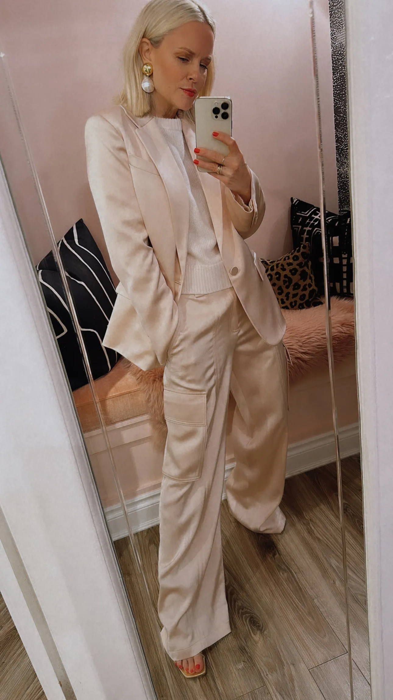 'Axel' Satin Blazer
