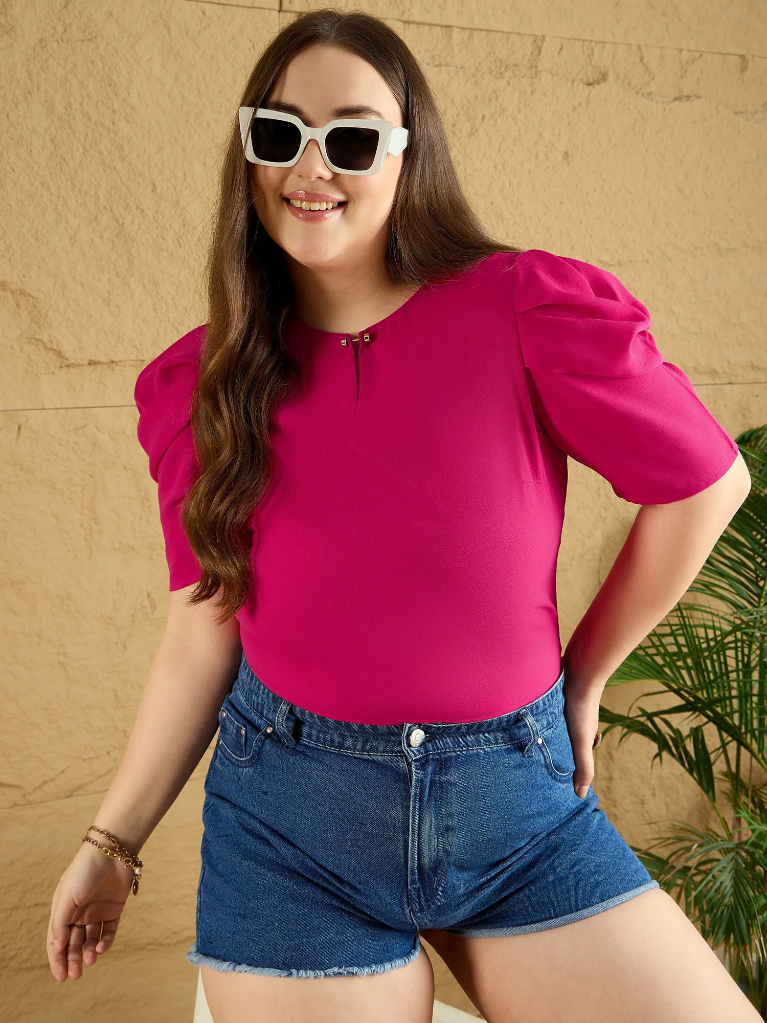 Berrylush Curve Women Solid Pink Keyhole Neck Puff Sleeves Curved Hem Pleated Regular Top