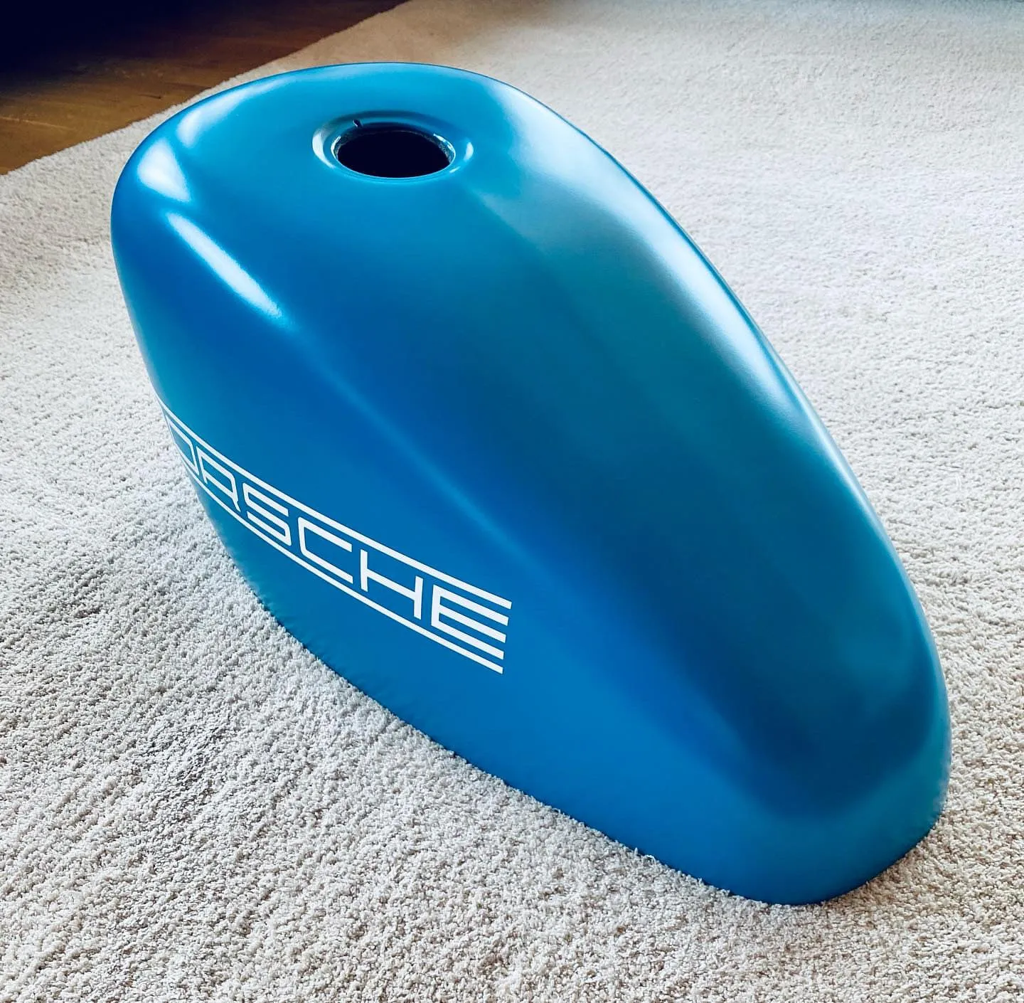 Blue Mooser Porsche - Iron