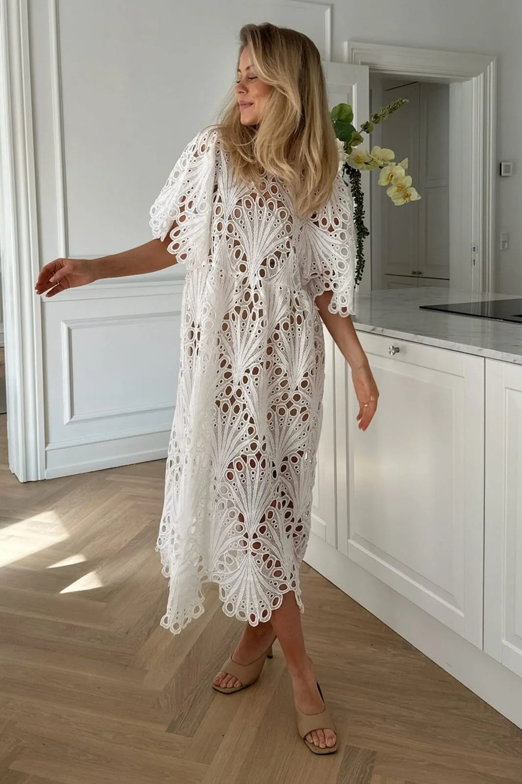BYIC - Melia Midi Lace Dress - White