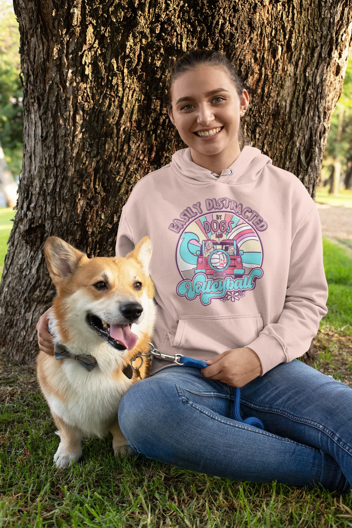 DISTRACTED VOLLEYBALL HOODED SWEATSHIRT