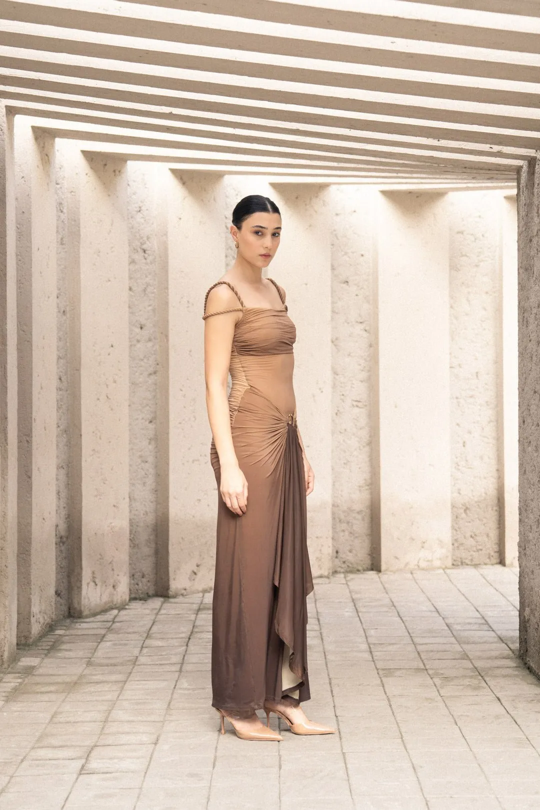 DRAPED OMBRE RING-DETAIL DRESS