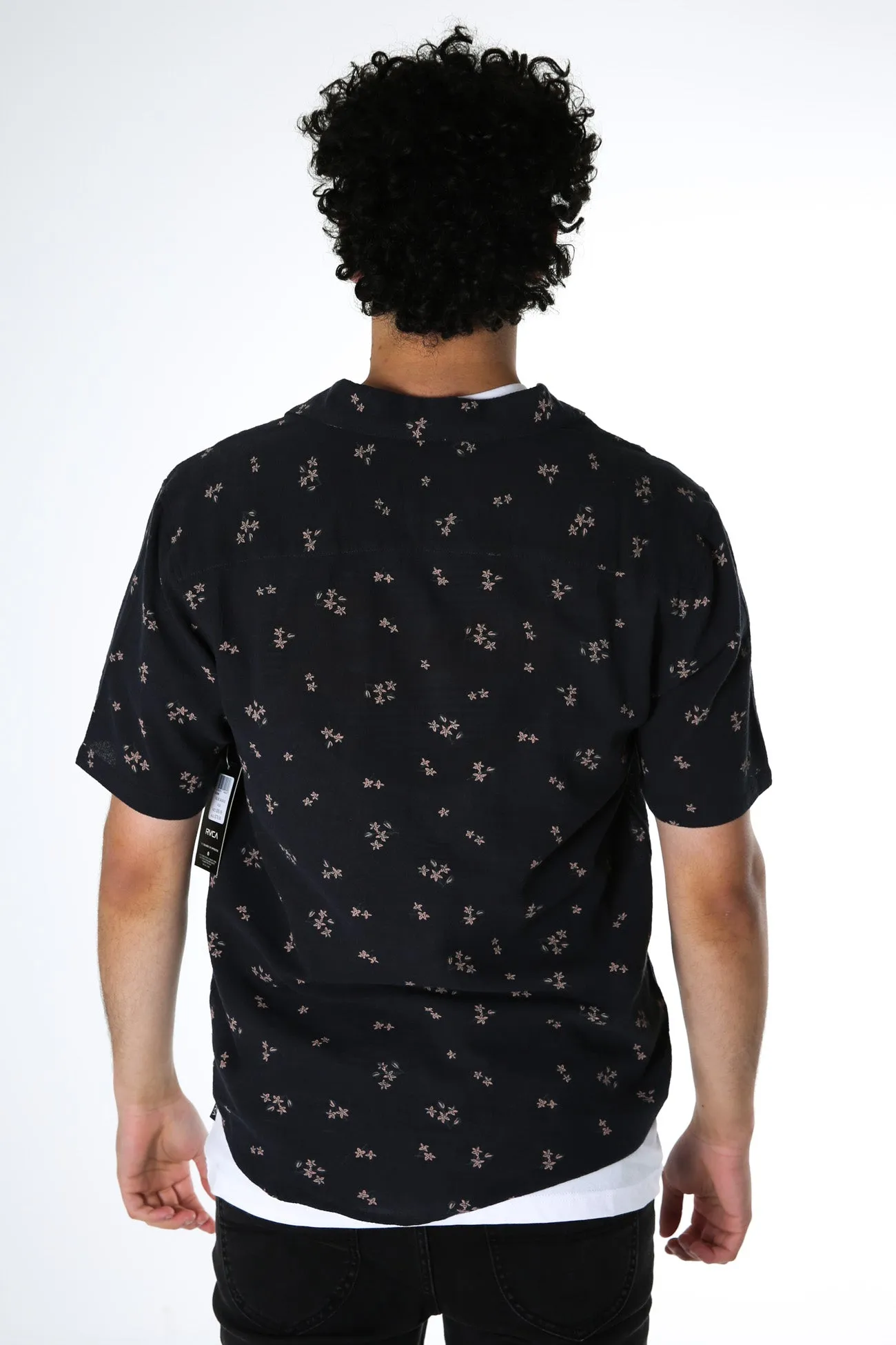 Falling Sakura Short Sleeve Black