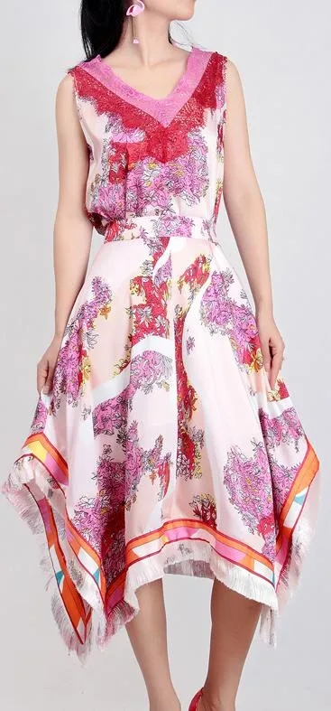 Lace Detail Floral Print Sleeveless Top and Fringed Floral Print Asymmetric Skirt
