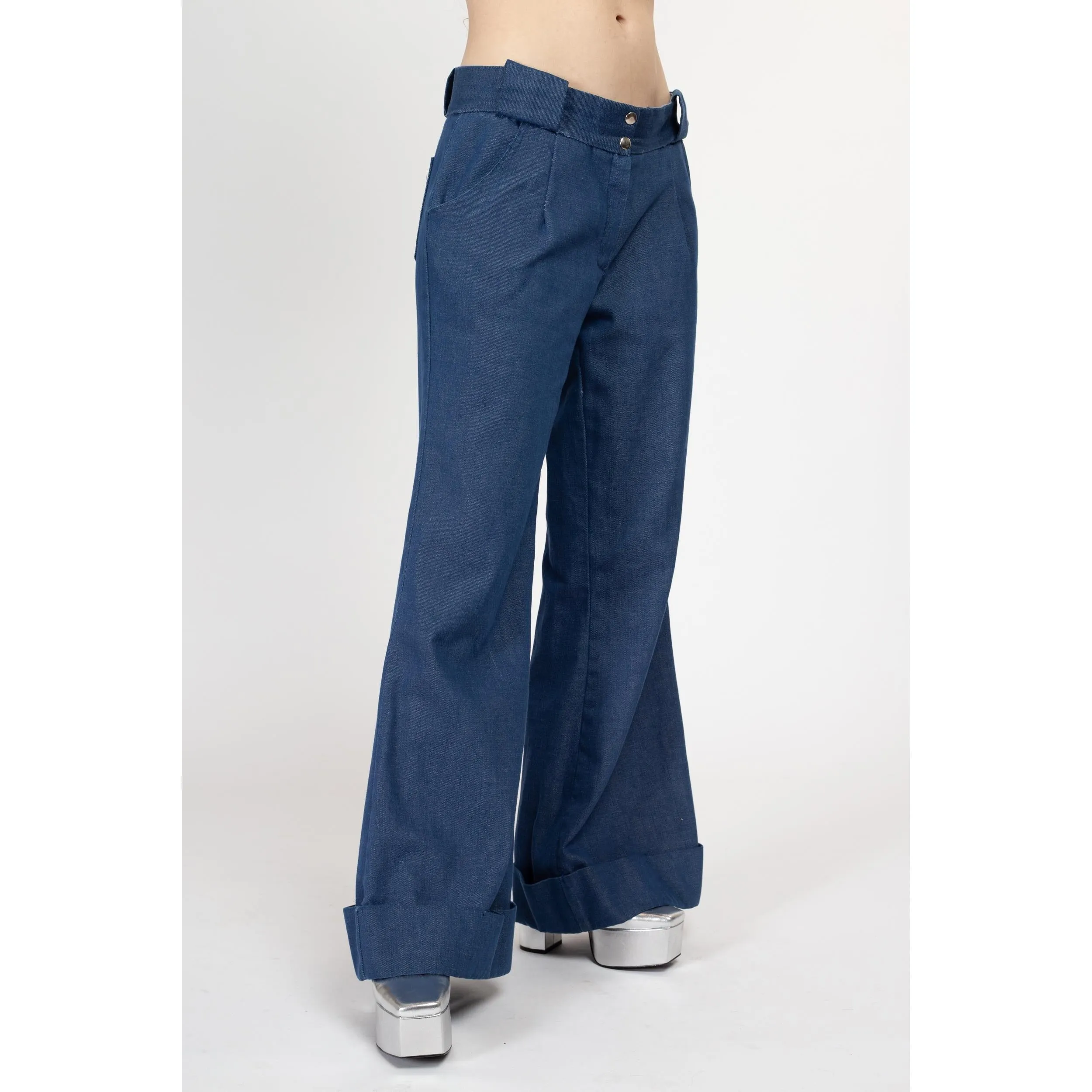 Large 70s Bell Bottom Sailor Jeans 32"