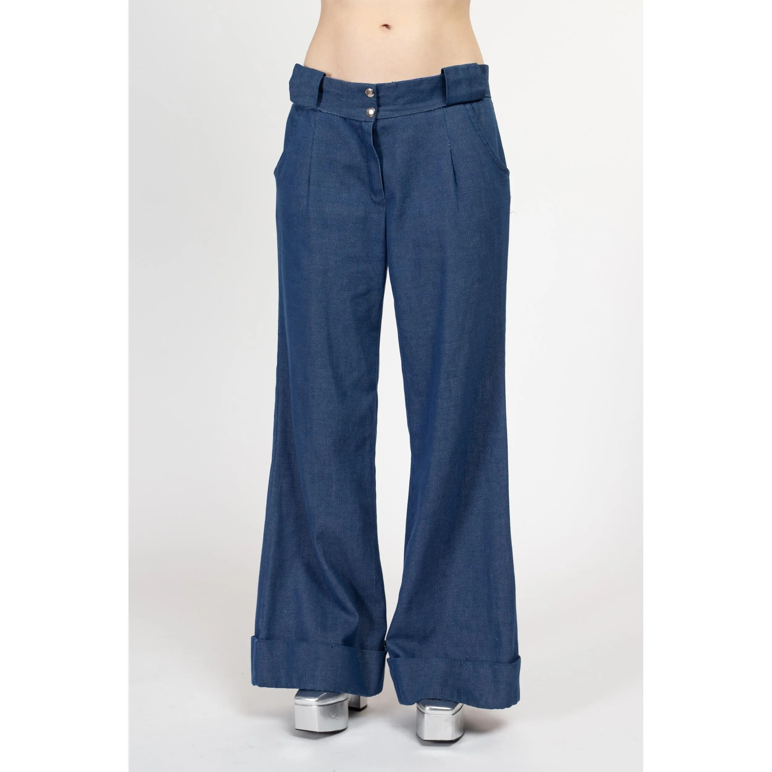 Large 70s Bell Bottom Sailor Jeans 32"
