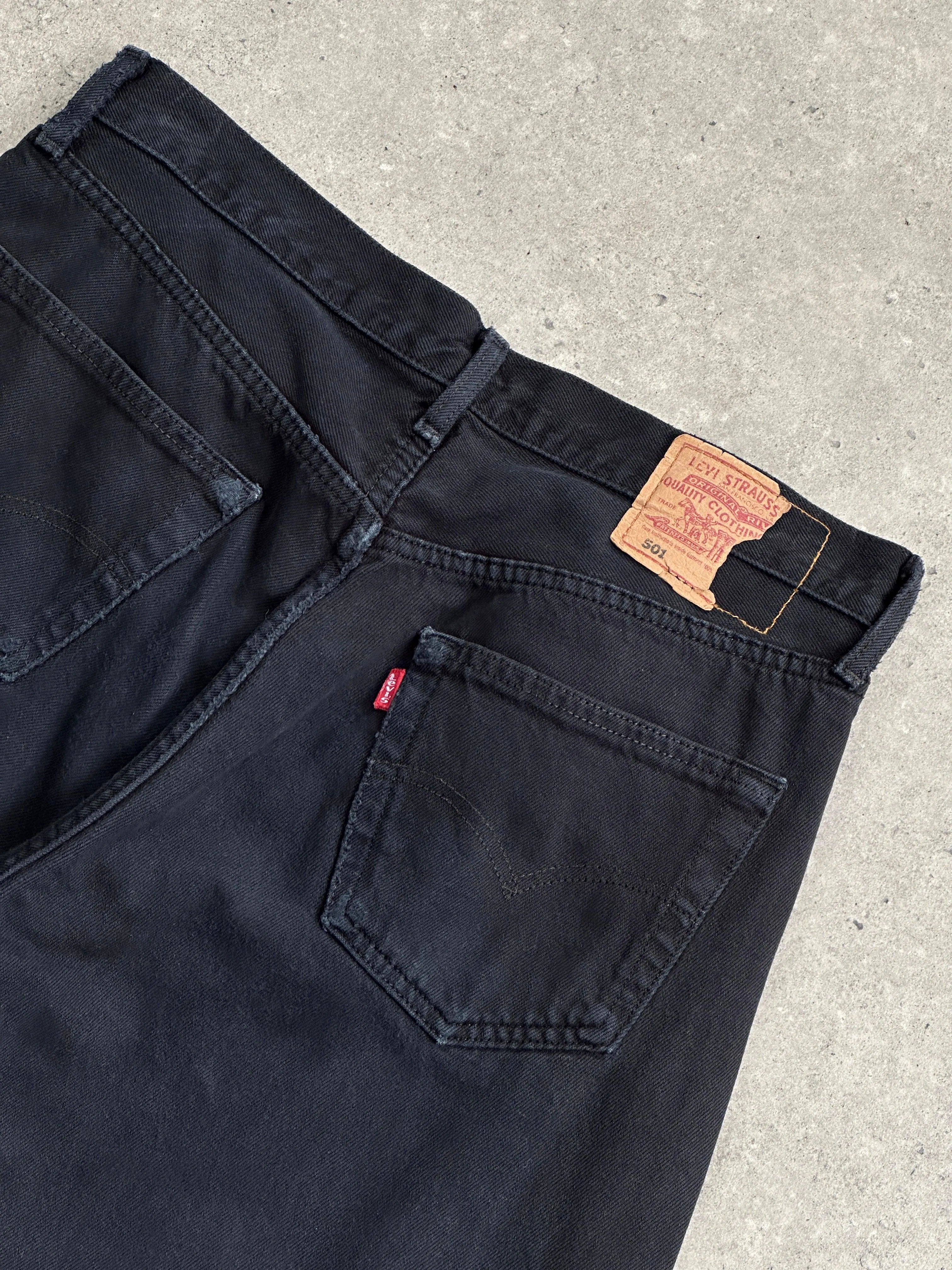 Levi’s 501 Straight Leg High Waisted Denim Jeans - W32