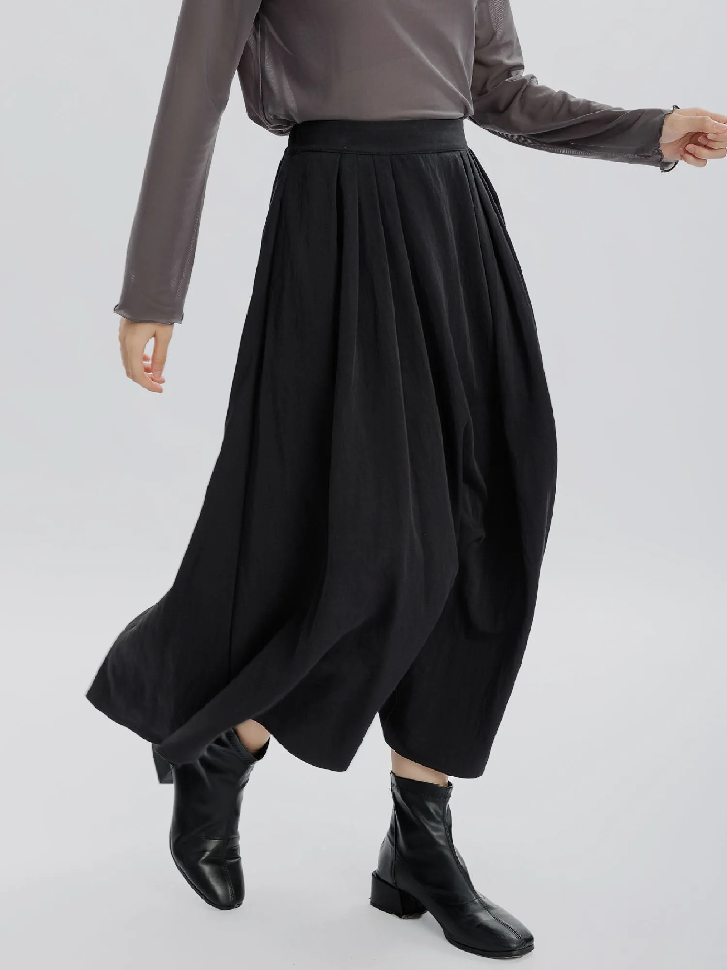 Moonlit Side Pleated Skirt