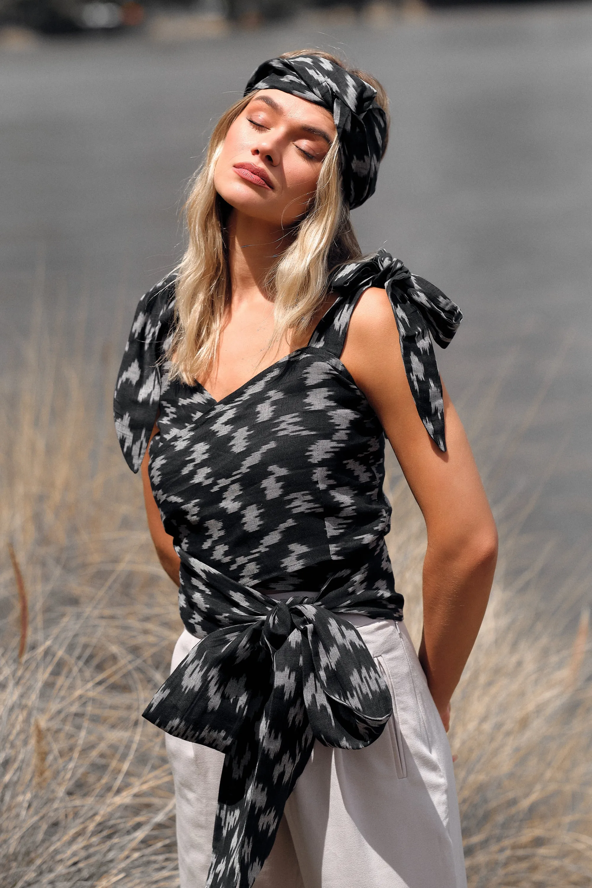 Naida Top - Tara Print (Black)