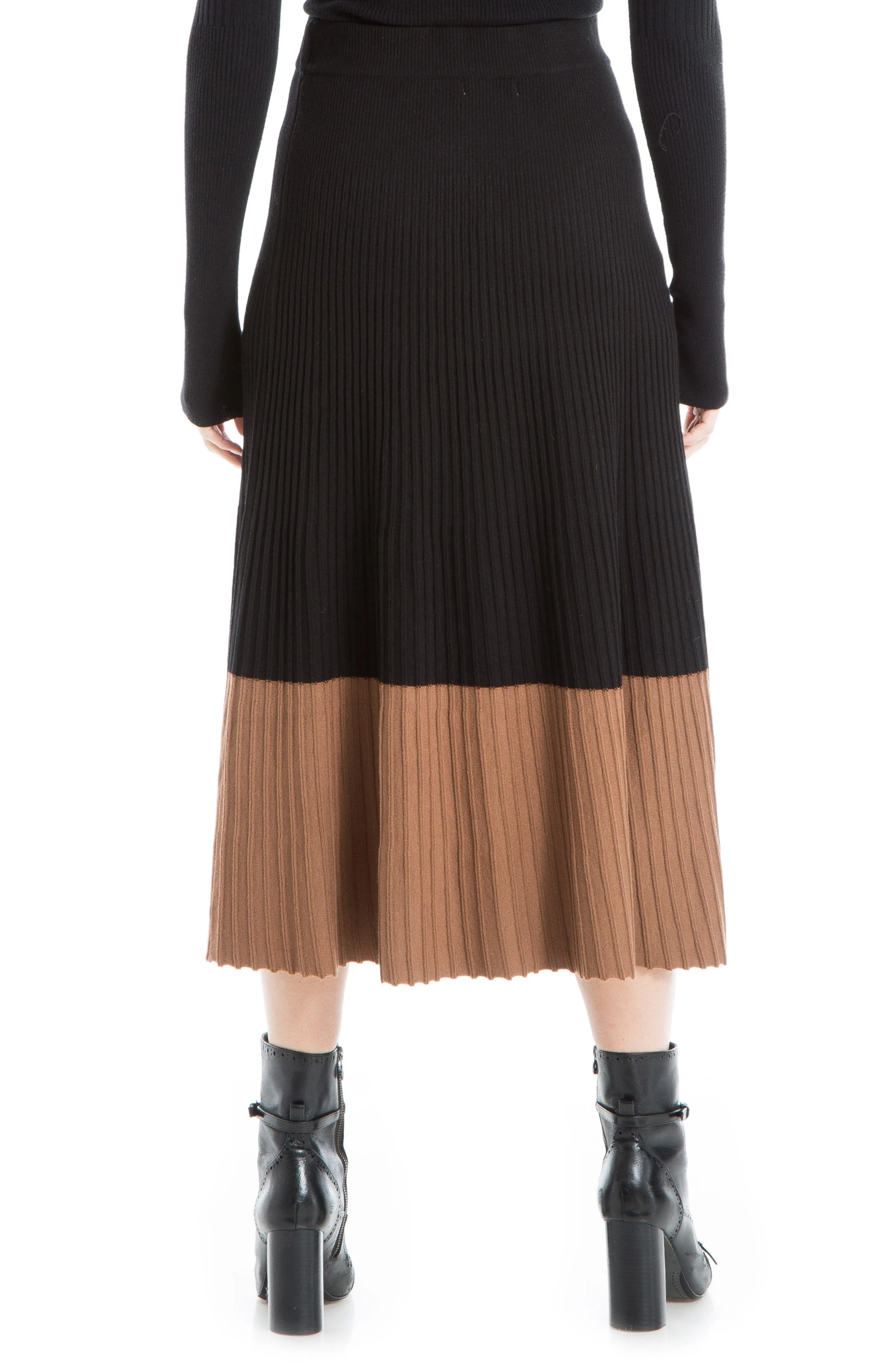 Pleated Colorblock Knit Skirt