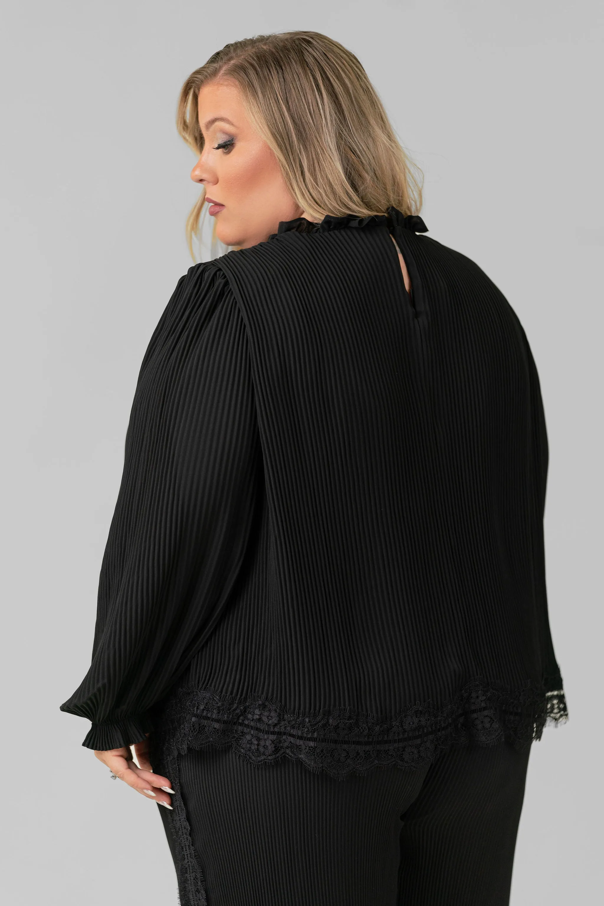PLEATED LACE TRIM BLOUSE