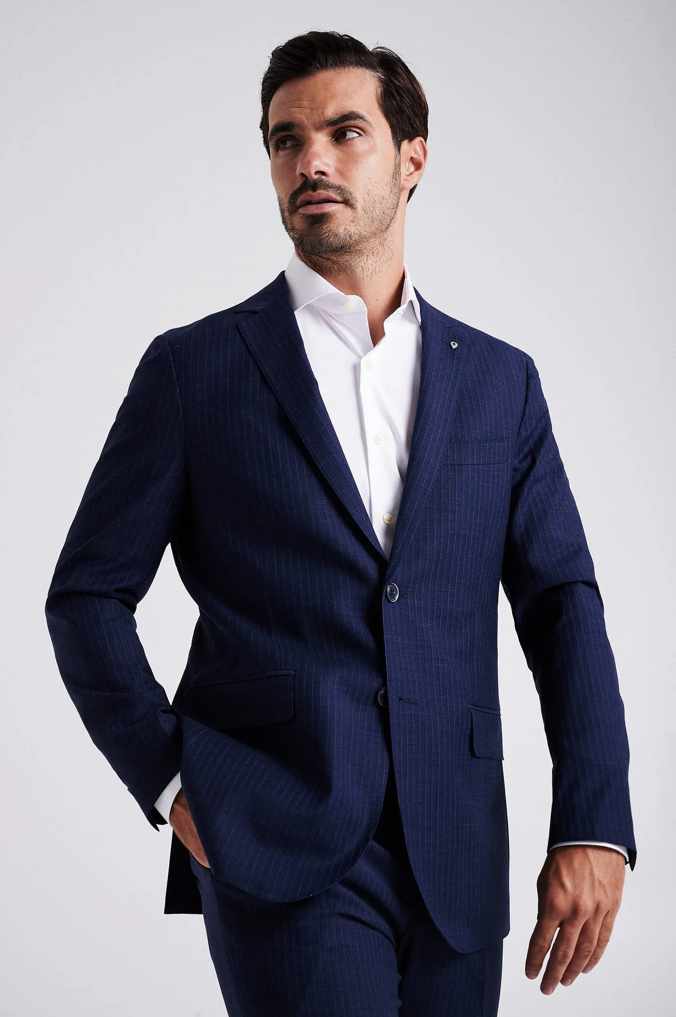 Sim fit wool stretch suit
