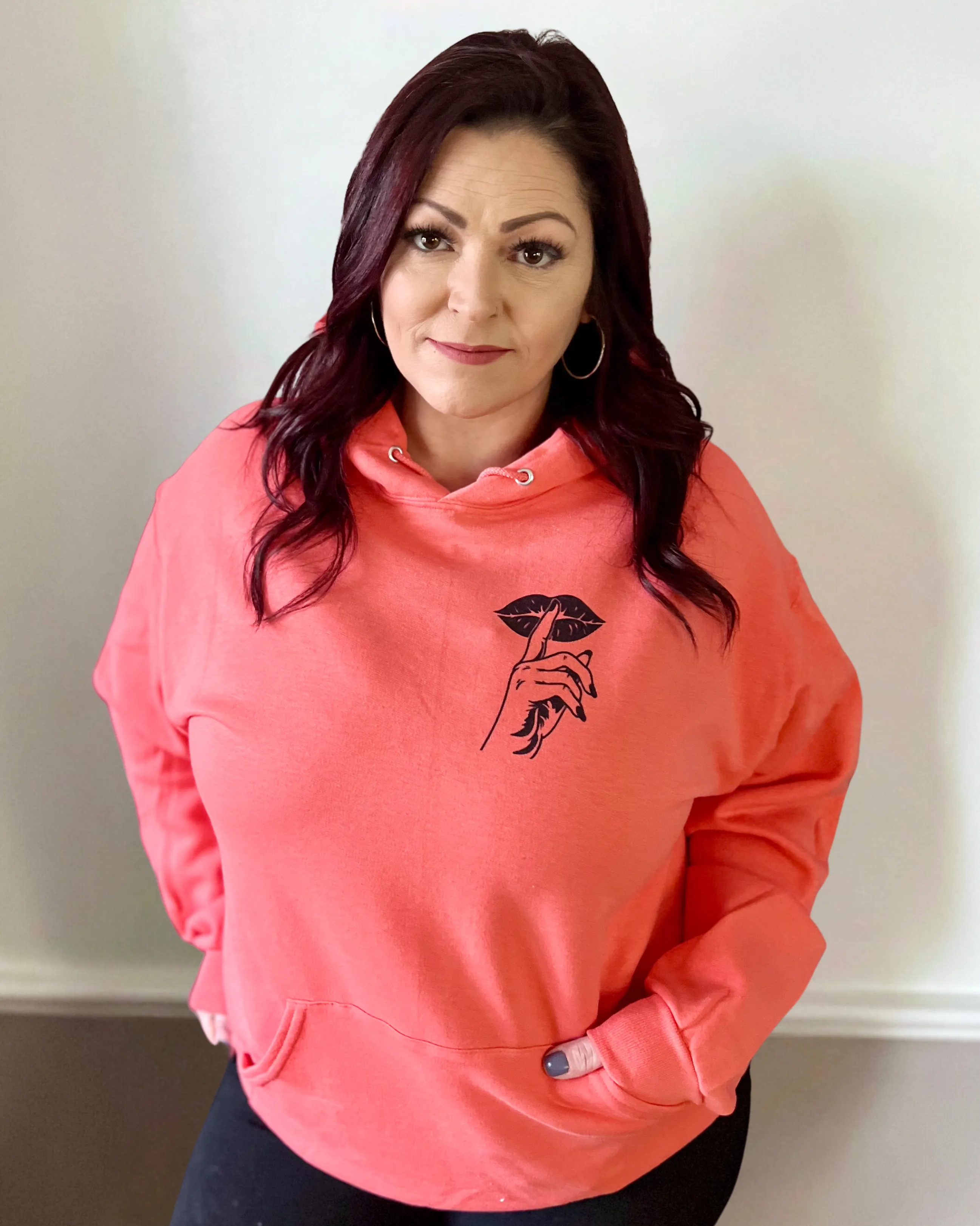 something about keeping my mouth shut don't sit right with me | hooded sweatshirt