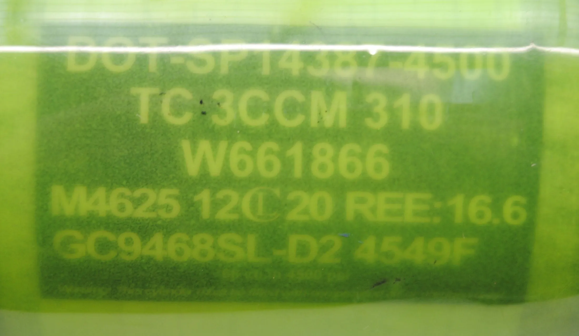 Used Ninja 68ci/4500psi Lite Tank - Translucent Lime