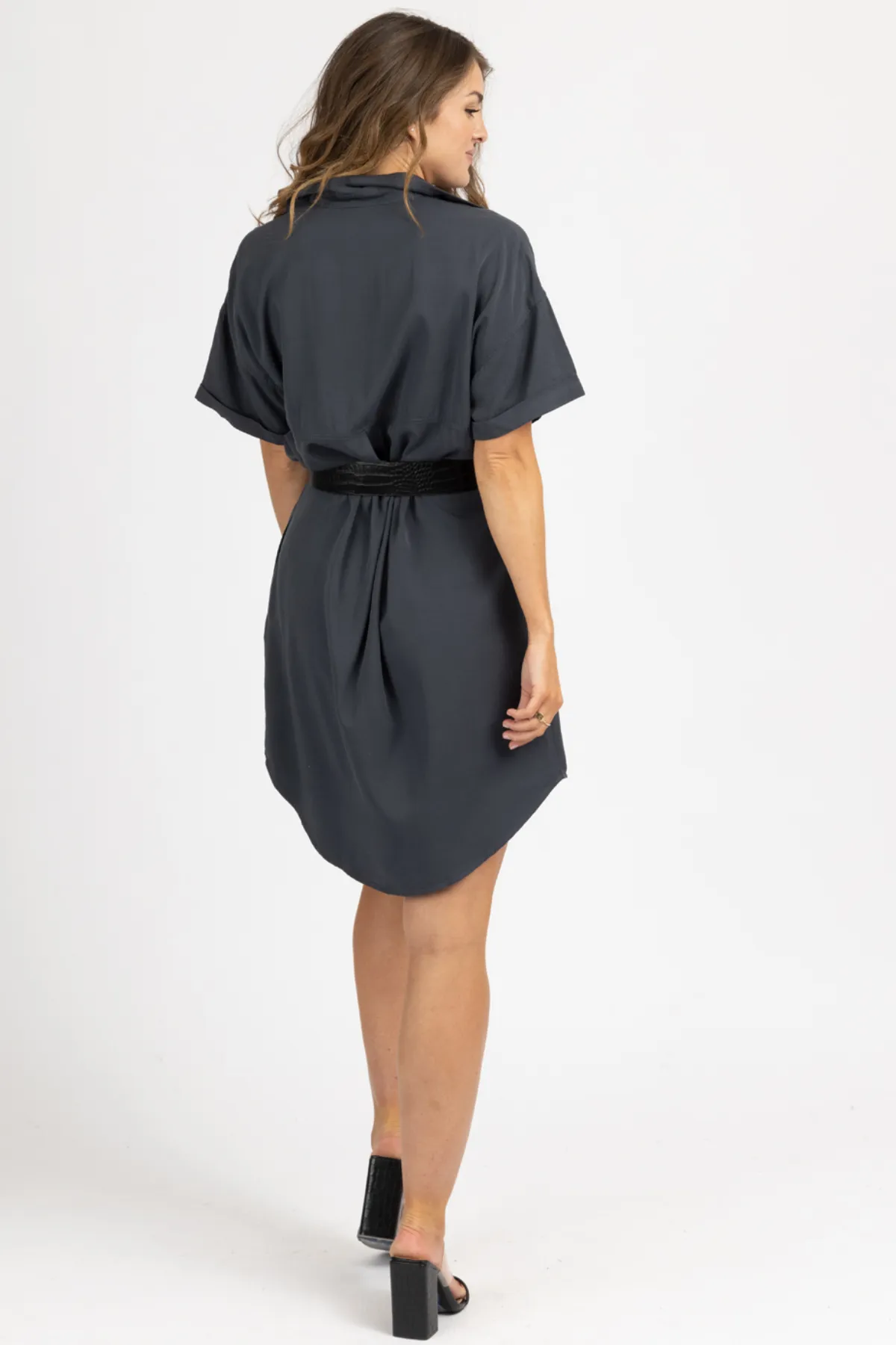 WASHED BLACK COLLARED SHIRT DRESS