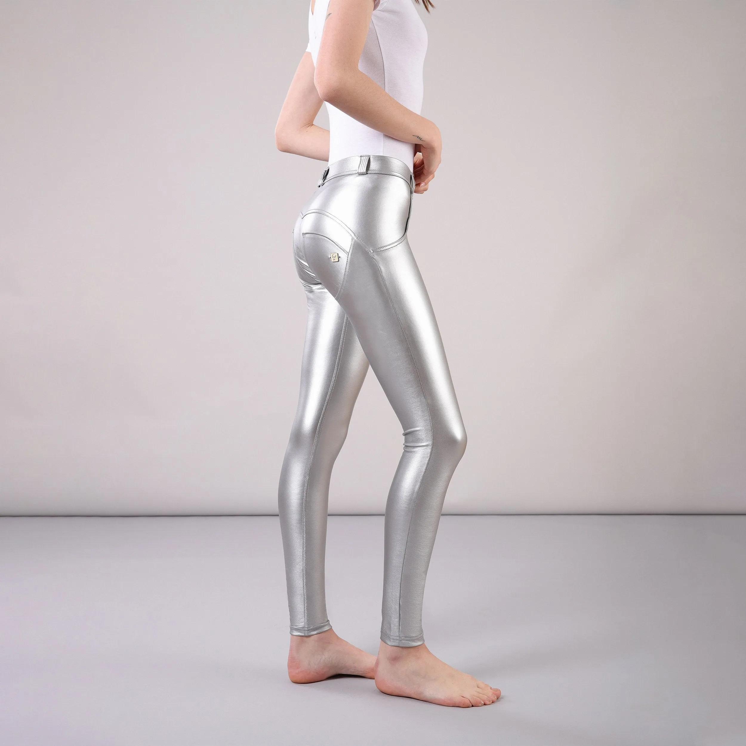 (WRUP2RS925V-S) METALLIC REGULAR-RISE WR.UP® SUPER-SKINNY SILVER PANTS